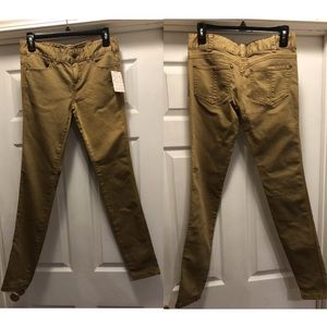 Free People khaki green jeans NWT, size 27